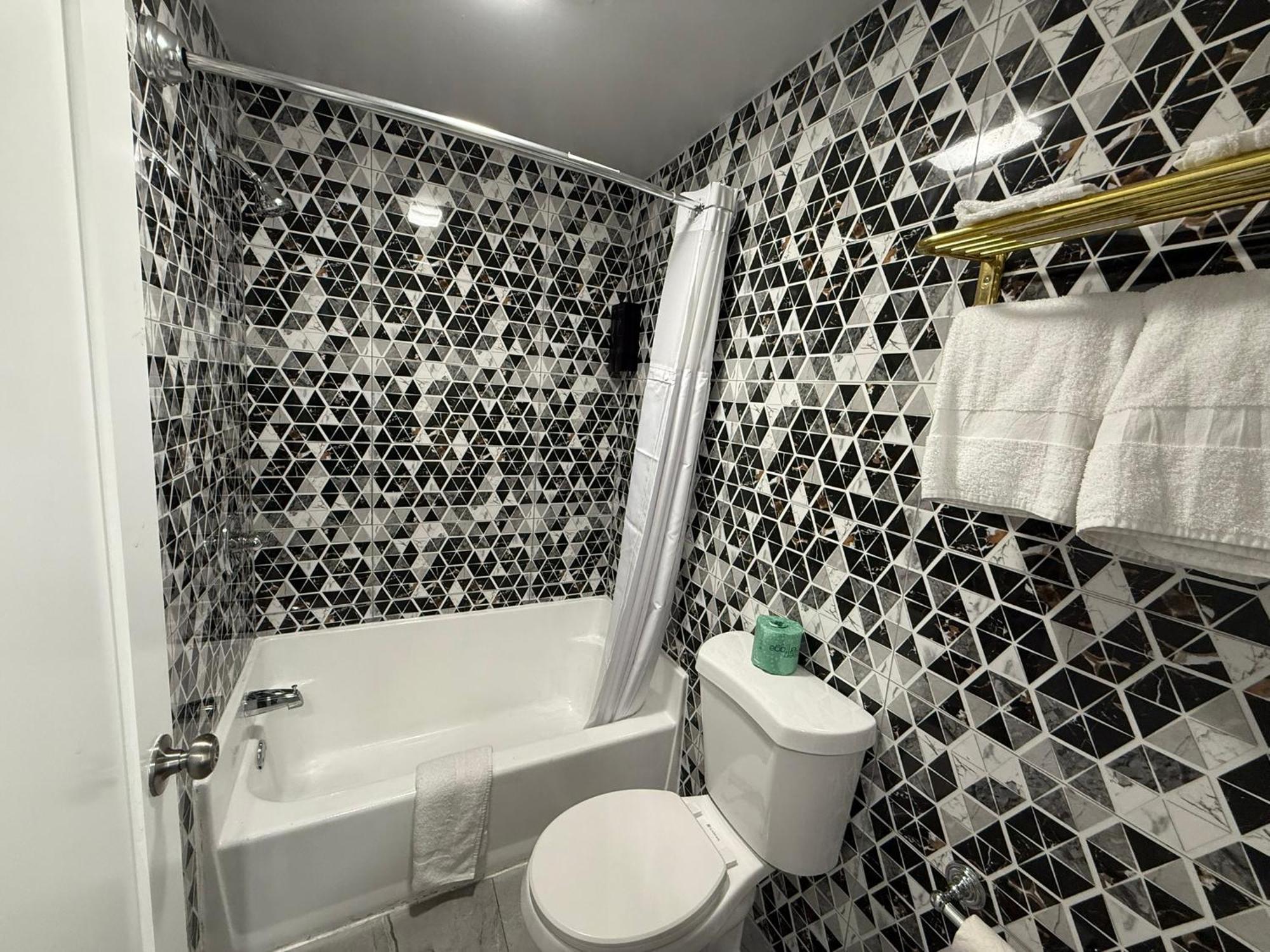 Beauty Rest Hotel Эдисон Экстерьер фото