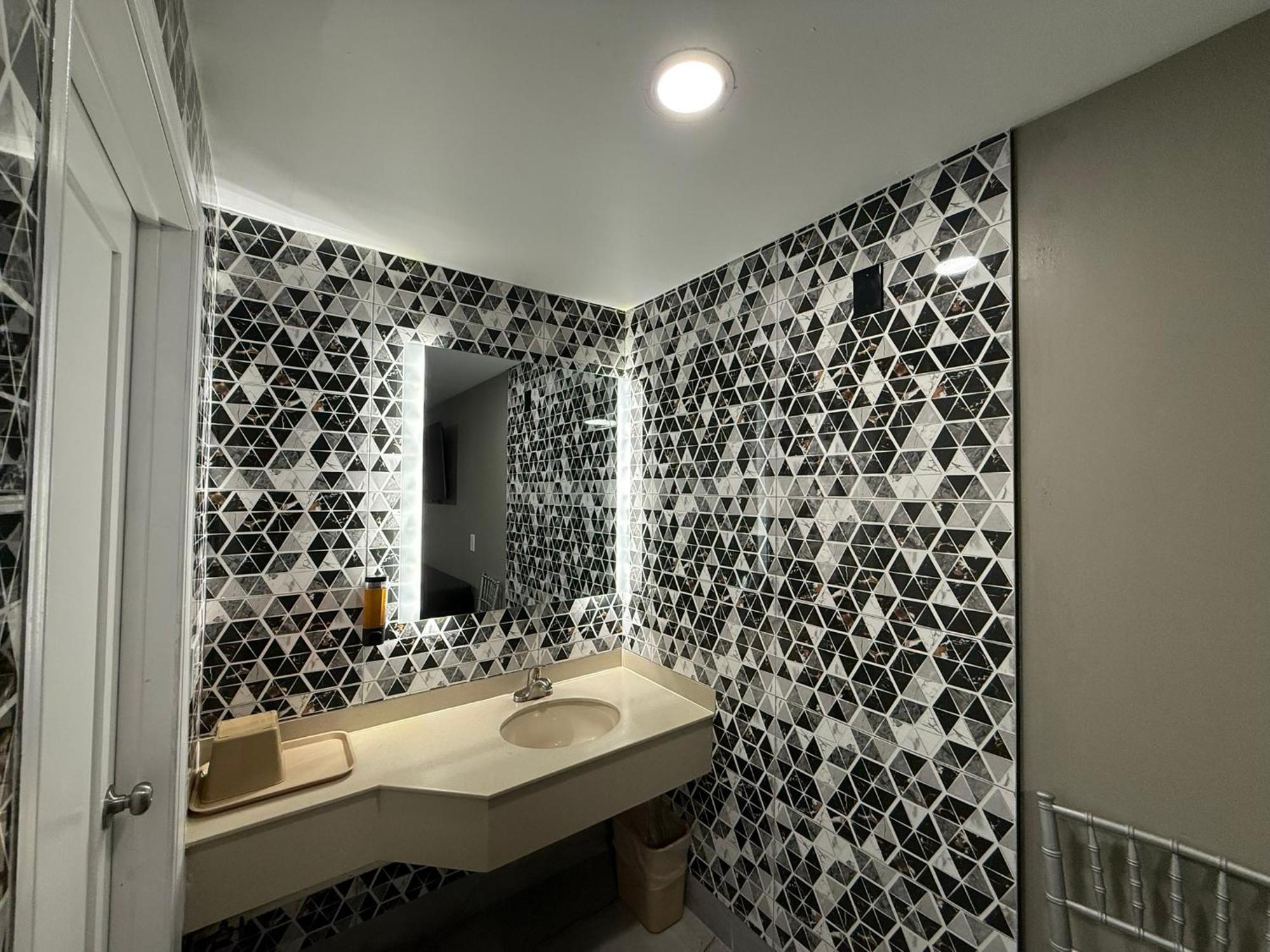 Beauty Rest Hotel Эдисон Экстерьер фото